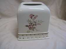 WAMSUTTA FLORAL ANTIQUE WHITE LACE TISSUE BOX COVER PINK FLOWER 