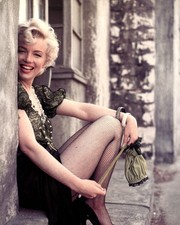 Marilyn Monroe 8x10 Classic Hollywood Photo. 8 x 10 B&W Picture #3