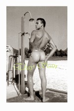 VINTAGE 1940's PHOTO MUSCULAR NUDE YOUNG SOLDIER SHOWERS ALONE GAY INTEREST 81